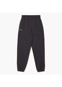 Cropp - Czarne joggery oversize - szary ze sklepu Cropp w kategorii Spodnie damskie - zdjęcie 156856072