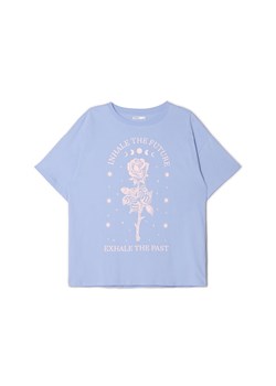 Cropp - T-shirt z nadrukiem oversize - fioletowy ze sklepu Cropp w kategorii Bluzki damskie - zdjęcie 156856211
