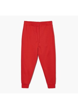 Cropp - Czerwone joggery basic - czerwony ze sklepu Cropp w kategorii Spodnie męskie - zdjęcie 156856273