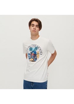 Koszulka z nadrukiem Not In The Mood biała - Kremowy ze sklepu House w kategorii T-shirty męskie - zdjęcie 156865192