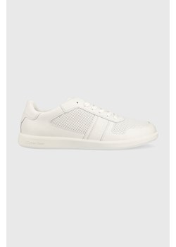 Calvin Klein sneakersy skórzane kolor biały ze sklepu ANSWEAR.com w kategorii Buty sportowe męskie - zdjęcie 156880794