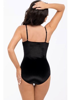 Welurowe body damskie w kolorze czarnym Paloma, Kolor czarny, Rozmiar S, Babell ze sklepu Primodo w kategorii Body damskie - zdjęcie 156894721