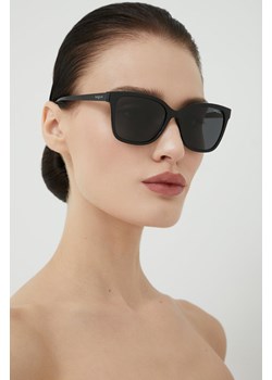 VOGUE okulary przeciwsłoneczne damskie kolor czarny ze sklepu ANSWEAR.com w kategorii Okulary przeciwsłoneczne damskie - zdjęcie 156904781