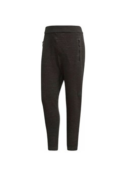 Spodnie dresowe damskie ZNE Primeknit Adidas ze sklepu SPORT-SHOP.pl w kategorii Spodnie damskie - zdjęcie 156955964