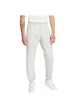 Spodnie dresowe męskie Sportswear Swoosh League Nike ze sklepu SPORT-SHOP.pl w kategorii Spodnie męskie - zdjęcie 156957040