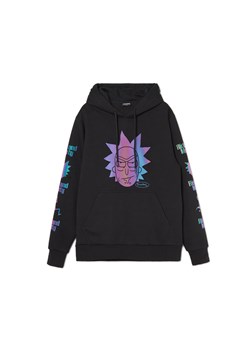 Cropp - Czarna bluza z kapturem Rick and Morty - czarny ze sklepu Cropp w kategorii Bluzy męskie - zdjęcie 157025643