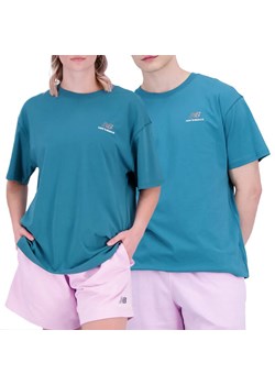 Koszulka New Balance UT21503VDA - niebieska ze sklepu streetstyle24.pl w kategorii T-shirty męskie - zdjęcie 157037030