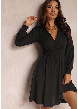 Czarna Sukienka Kopertowa Taliowana Hosidius ze sklepu Renee odzież w kategorii Sukienki - zdjęcie 157074630