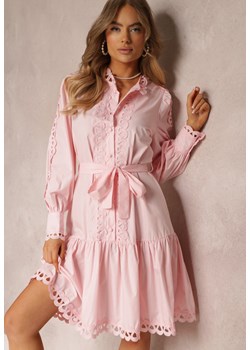 Jasnoróżowa Sukienka Midi z Ażurowymi Wstawkami i Wiązanym Paskiem Hudo ze sklepu Renee odzież w kategorii Sukienki - zdjęcie 157089073