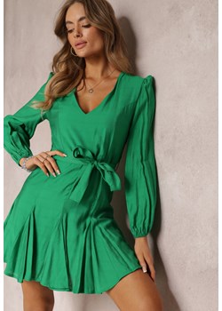 Zielona Rozkloszowana Sukienka Mini z Wiązaniem w Talii Evyna ze sklepu Renee odzież w kategorii Sukienki - zdjęcie 157091880
