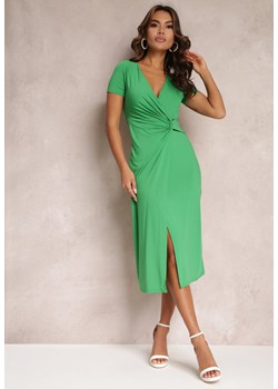 Zielona Kopertowa Sukienka Midi z Krótkim Rękawem i Ozdobnym Węzłem Katasia ze sklepu Renee odzież w kategorii Sukienki - zdjęcie 157096533