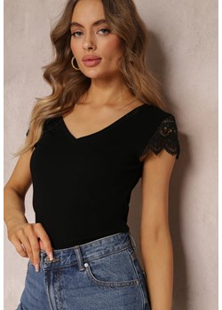 Czarna Bluzka Bawełniana z Koronką i Trójkątnym Dekoltem Shaguna ze sklepu Renee odzież w kategorii Bluzki damskie - zdjęcie 157100713