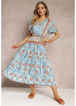Niebieska Kwiecista Sukienka Midi z Gumką w Pasie i Falbanką przy Rękawach Hachitane ze sklepu Renee odzież w kategorii Sukienki - zdjęcie 157108502