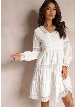 Biała Rozkloszowana Sukienka Mini z Ozdobnym Dekoltem z Koronką Eudovana ze sklepu Renee odzież w kategorii Sukienki - zdjęcie 157109342
