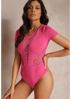 Różowe Koronkowe Body z Ozdobnym Dekoltem i Krótkimi Rękawami Bekemi ze sklepu Renee odzież w kategorii Bluzki damskie - zdjęcie 157111860