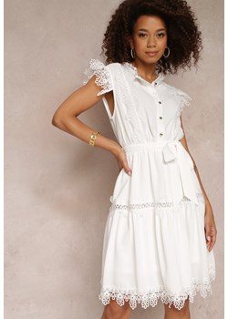 Biała Sukienka Rozkloszowana z Wiązanym Paskiem i Koronką Oninka ze sklepu Renee odzież w kategorii Sukienki - zdjęcie 157113791