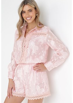 Różowy Koronkowy Komplet z Szortami i Koszulą Evanilla ze sklepu Born2be Odzież w kategorii Komplety i garnitury damskie - zdjęcie 157116030