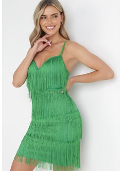 Zielona Sukienka Mini na Regulowanych Ramiączkach Zdobiona Frędzlami Tristi ze sklepu Born2be Odzież w kategorii Sukienki - zdjęcie 157120722