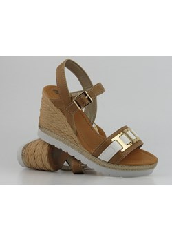 Sandały damskie na koturnie - Inblu FG-35, brązowe ze sklepu ulubioneobuwie w kategorii Sandały damskie - zdjęcie 157140050