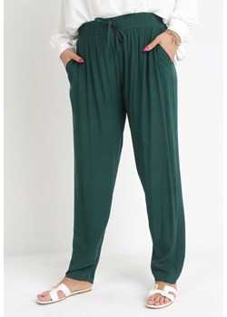 Ciemnozielone Spodnie z Gumką w Pasie i Wsuwanymi Kieszeniami Adantha ze sklepu Born2be Odzież w kategorii Spodnie damskie - zdjęcie 157159784