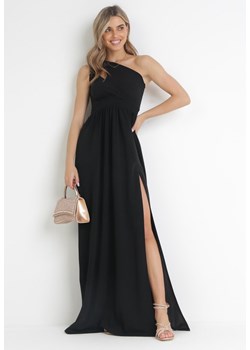 Czarna Sukienka Maxi Na Jedno Ramię z Rozcięciem na Dole Jasminta ze sklepu Born2be Odzież w kategorii Sukienki - zdjęcie 157230534