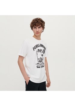 Koszulka z nadrukiem Chill Harder biała - Biały ze sklepu House w kategorii T-shirty męskie - zdjęcie 157251234