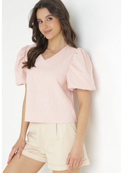 Różowa Bluzka z Bufiastymi Krótkimi Rękawami Casania ze sklepu Born2be Odzież w kategorii Bluzki damskie - zdjęcie 157270602