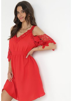 Czerwona Sukienka Mini Hiszpanka na Ramiączkach z Koronkowymi Rękawami i Gumką w Pasie Giovati ze sklepu Born2be Odzież w kategorii Sukienki - zdjęcie 157298130