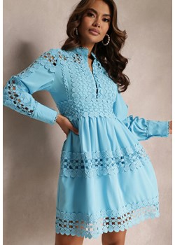 Niebieska Koronkowa Sukienka z Ozdobnym Dekoltem Sweeney ze sklepu Renee odzież w kategorii Sukienki - zdjęcie 157322481