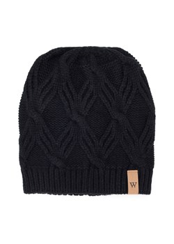 Damska czapka z ozdobnym wzorem ze sklepu WITTCHEN w kategorii Czapki zimowe damskie - zdjęcie 157488003