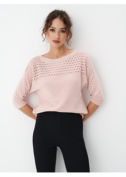 Mohito - Sweter z ażurową wstawką - Różowy ze sklepu Mohito w kategorii Swetry damskie - zdjęcie 157510670