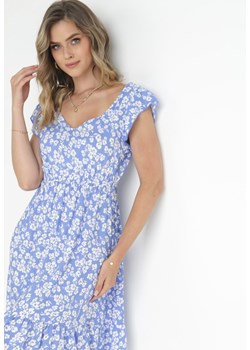Niebieska Bawełniana Sukienka z Gumką w Pasie i Falbankami w Kwiaty Chayse ze sklepu Born2be Odzież w kategorii Sukienki - zdjęcie 157523540