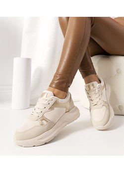 Beżowe sneakersy z złotymi akcentami Davis ze sklepu gemre w kategorii Buty sportowe damskie - zdjęcie 157572492