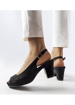 Czarne sandały na słupku Dionne ze sklepu gemre w kategorii Sandały damskie - zdjęcie 157573051