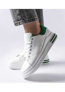 Białe sneakersy z zielonym akcentem Davisson ze sklepu gemre w kategorii Trampki damskie - zdjęcie 157577720