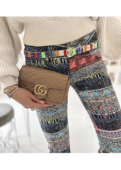 Damskie wielokolorowe wzorzyste spodnie Doria ze sklepu gemre w kategorii Spodnie damskie - zdjęcie 157643210