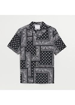 Czarna koszula z krótkim rękawem i wzorem Paisley - Wielobarwny ze sklepu House w kategorii Koszule męskie - zdjęcie 157645293