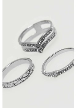 Zestaw pierścionków z elementami cyrkonii ze sklepu Moodo.pl w kategorii Bransolety - zdjęcie 158037941