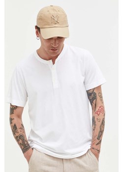 Abercrombie &amp; Fitch t-shirt męski kolor biały gładki ze sklepu ANSWEAR.com w kategorii T-shirty męskie - zdjęcie 158050553