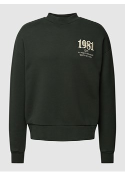 Bluza z wyhaftowanym logo ze sklepu Peek&Cloppenburg  w kategorii Bluzy męskie - zdjęcie 158542021
