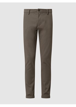 Chinosy o kroju slim fit z dodatkiem streczu model ‘Oscar’ ze sklepu Peek&Cloppenburg  w kategorii Spodnie męskie - zdjęcie 158558220
