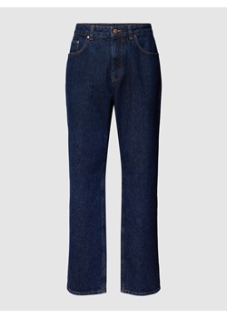 Jeansy o kroju baggy fit z detalem z logo ze sklepu Peek&Cloppenburg  w kategorii Jeansy męskie - zdjęcie 158590183
