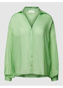 Bluzka z wykładanym kołnierzem model ‘Violet’ ze sklepu Peek&Cloppenburg  w kategorii Koszule damskie - zdjęcie 158591963