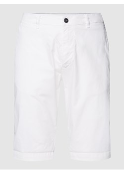Bermudy z wpuszczanymi kieszeniami model ‘London’ ze sklepu Peek&Cloppenburg  w kategorii Spodenki męskie - zdjęcie 158647481