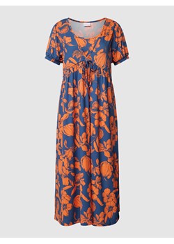 Sukienka ciążowa do karmienia piersią model ‘Blume’ ze sklepu Peek&Cloppenburg  w kategorii Sukienki ciążowe - zdjęcie 158657130