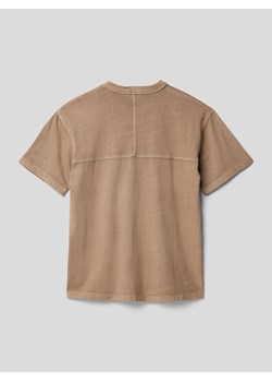T-shirt z naszywką z logo model ‘BADGE MINERAL’ ze sklepu Peek&Cloppenburg  w kategorii T-shirty chłopięce - zdjęcie 158724472