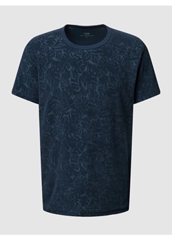 T-shirt z frotowym wzorem model ‘REMIX’ ze sklepu Peek&Cloppenburg  w kategorii T-shirty męskie - zdjęcie 158725524
