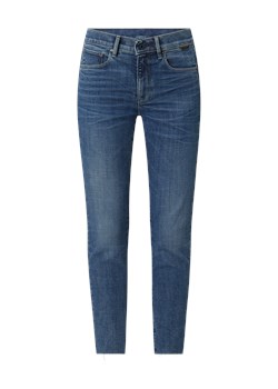 Jeansy o kroju skinny fit z dodatkiem streczu model ‘3301’ ze sklepu Peek&Cloppenburg  w kategorii Jeansy damskie - zdjęcie 158737381