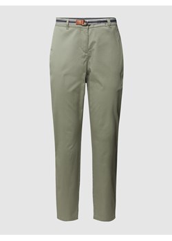Chinosy z paskiem ze sklepu Peek&Cloppenburg  w kategorii Spodnie damskie - zdjęcie 158738911