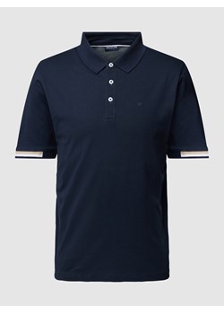 Koszulka polo z bawełny z detalem z logo ze sklepu Peek&Cloppenburg  w kategorii T-shirty męskie - zdjęcie 158743432